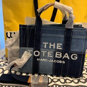 Marc jacobs,The denim medium tote bag, new with tags, authentic.
